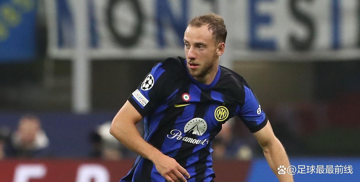 邱贻可凡尔赛！说自己胖+没有魅力，国乒叔圈顶流，越老越帅（邱贻可自嘲胖没魅力，却成国乒叔圈顶流，越成熟越有型）