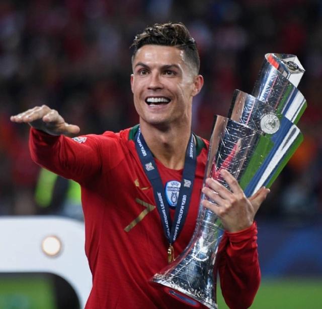 记者：赫拉德-马丁归队参加训练，将入选对阵奥萨苏纳的名单（记者：赫拉德-马丁归队合练，将进入对阵奥萨苏纳大名单）