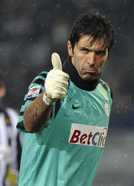 球星打出赛季最暴走的一场（球星上演本季最疯狂一战）